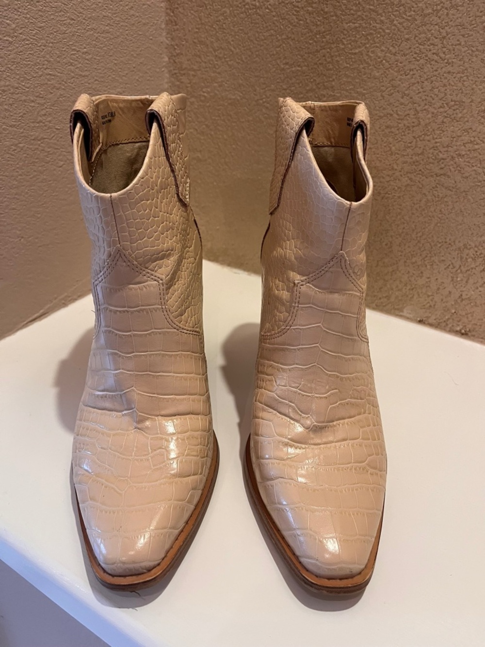 Chinese Laundry Bone Color Ankle Boots size 8